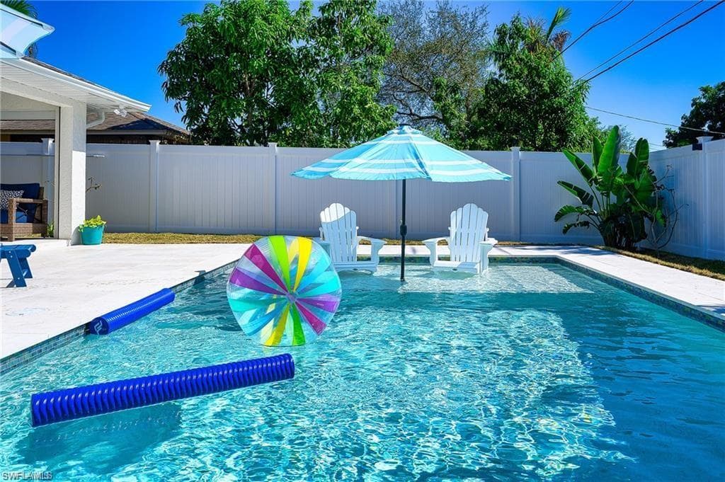 760 106th AVE NAPLES, FL 34108