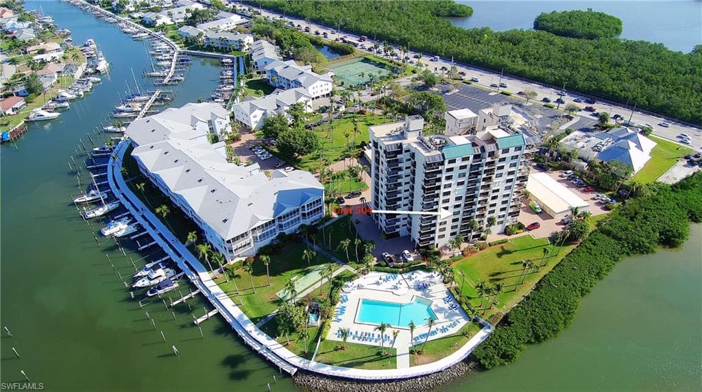 18120 San Carlos BLVD 504 FORT MYERS BEACH, FL 33931