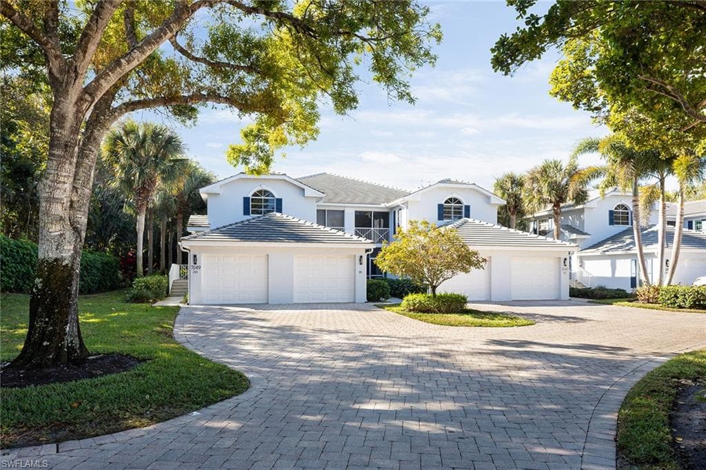 7049 Barrington CIR 101 NAPLES, FL 34108