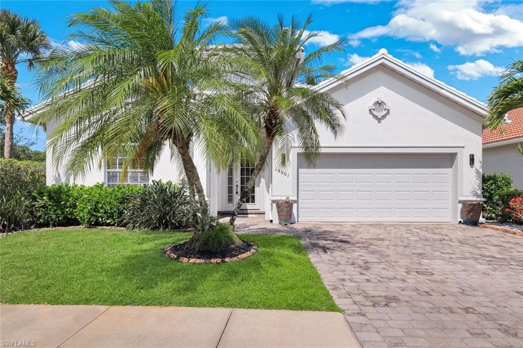 15501 Cadiz LN NAPLES, FL 34110