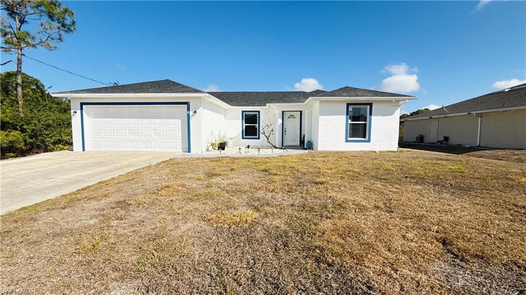 2616 27th ST W LEHIGH ACRES, FL 33971