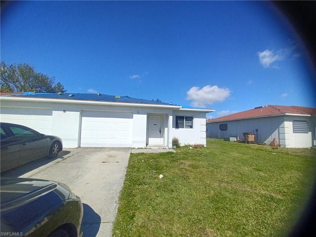 1231 SE 8th TER CAPE CORAL, FL 33990