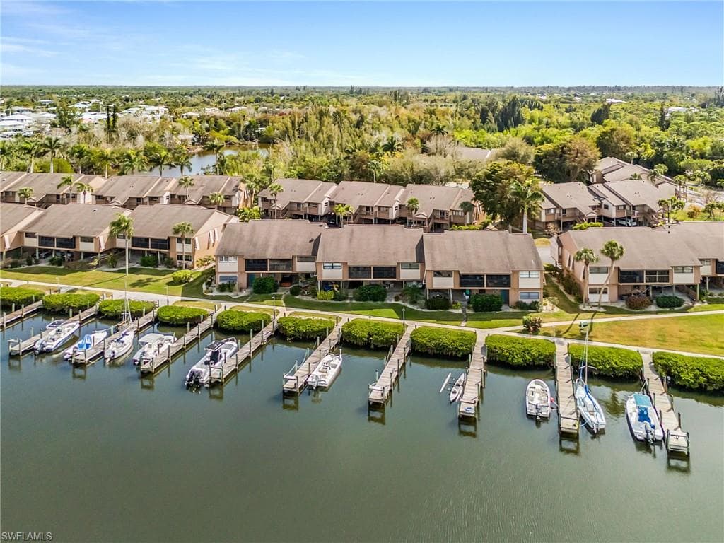 7628 Captains Harbor DR 404 BOKEELIA, FL 33922