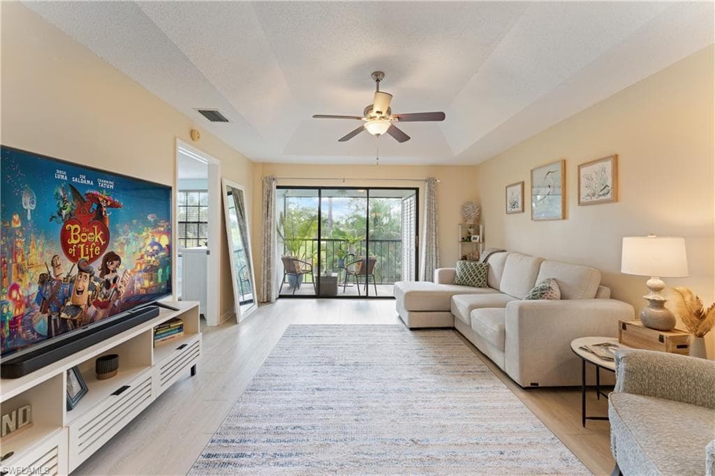 809 Augusta BLVD 809-6 NAPLES, FL 34113