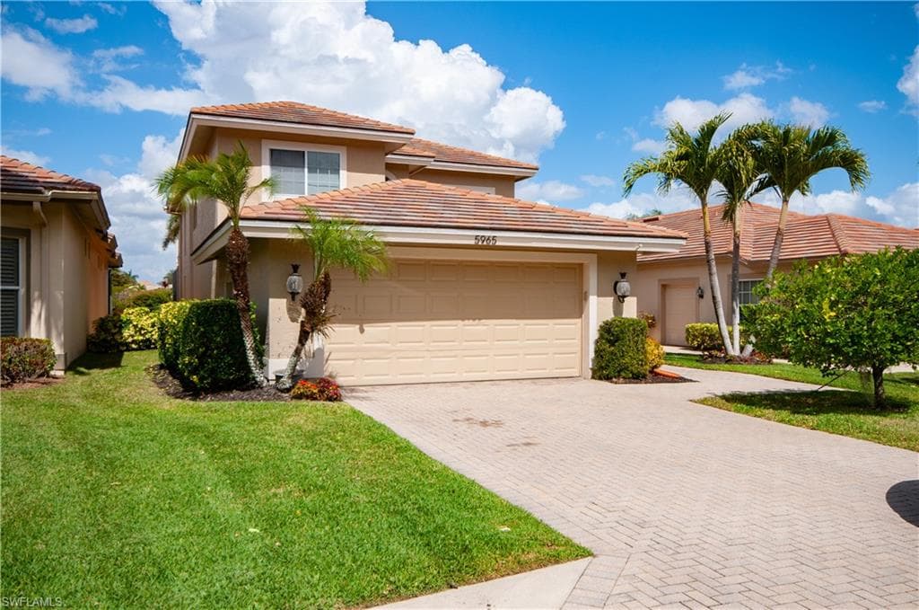 5965 Ashford LN NAPLES, FL 34110