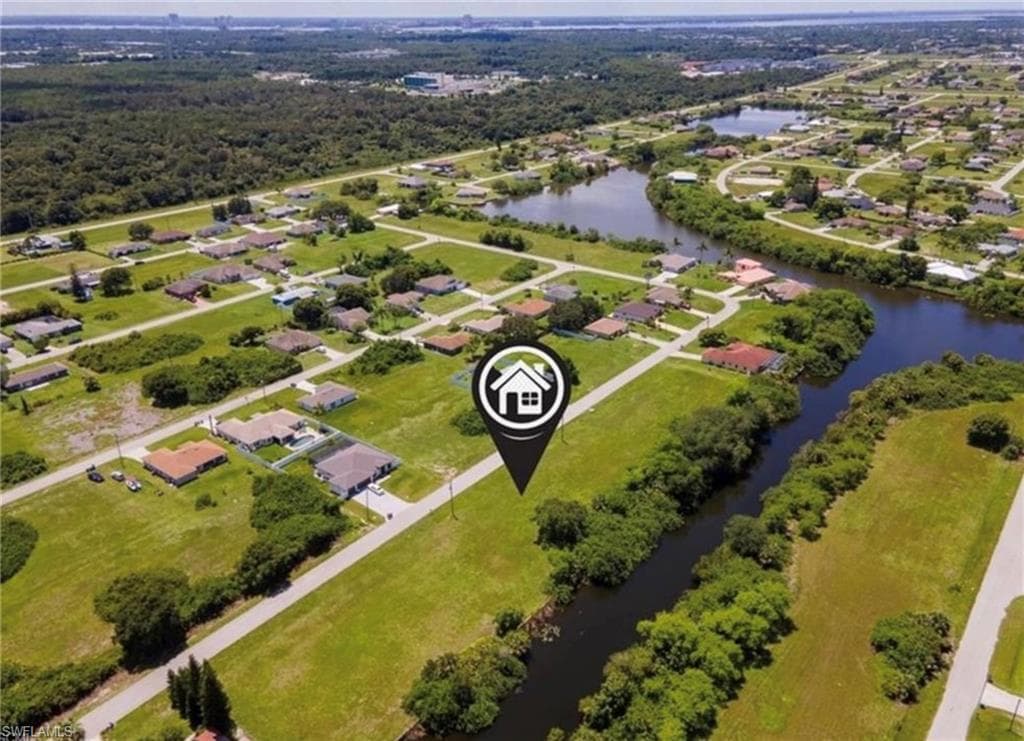 2206 NE 22nd AVE CAPE CORAL, FL 33909