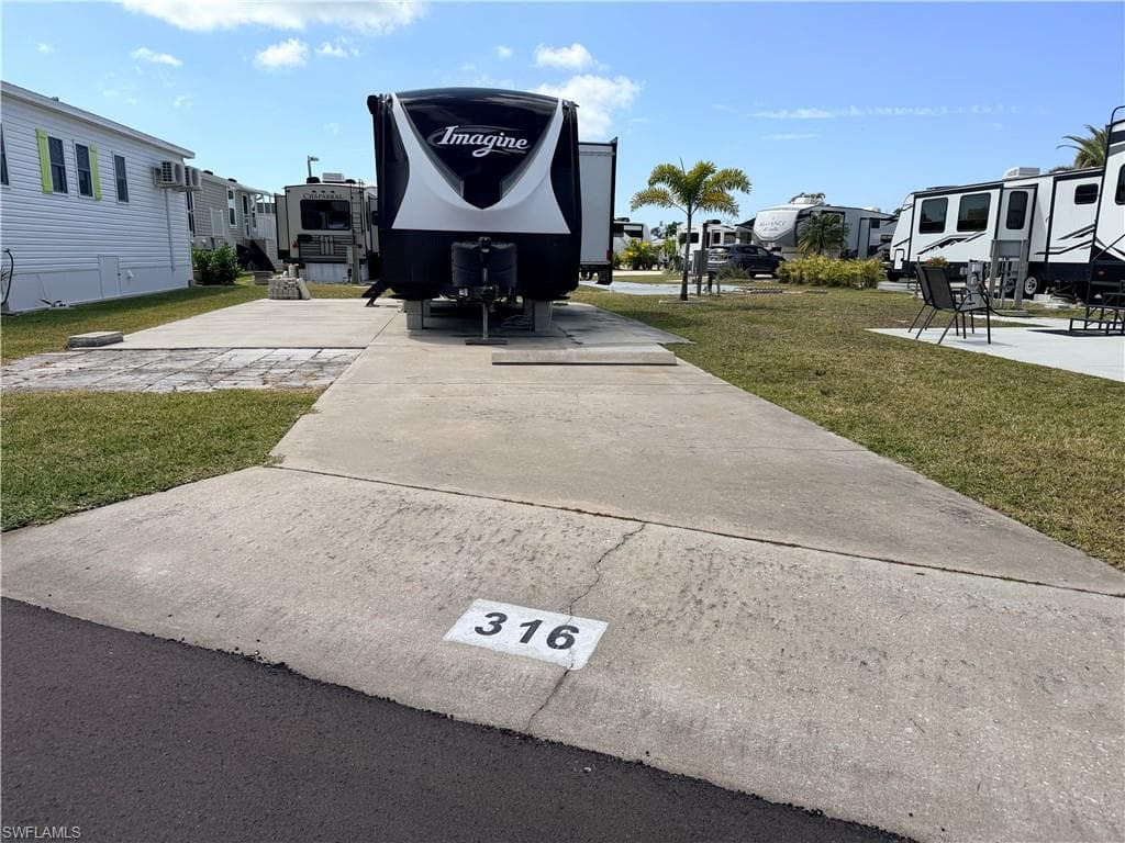 19681 Summerlin 316 RD FORT MYERS, FL 33908