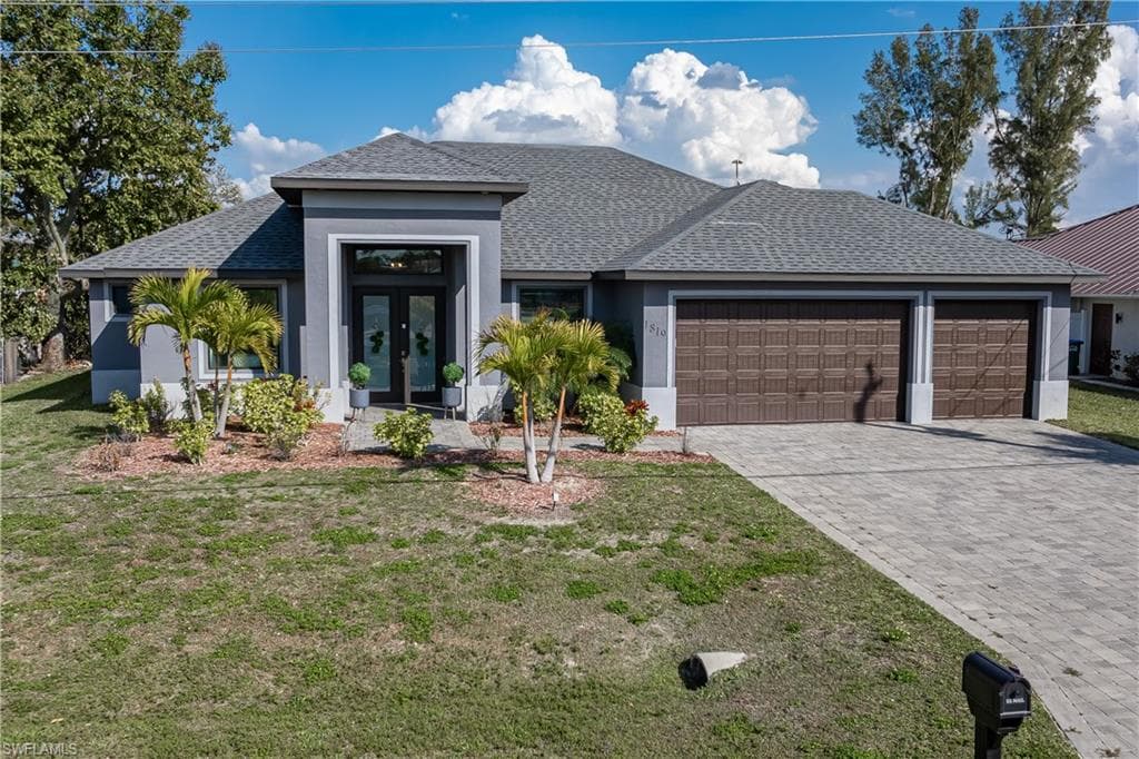 1819 SW 6th AVE CAPE CORAL, FL 33991