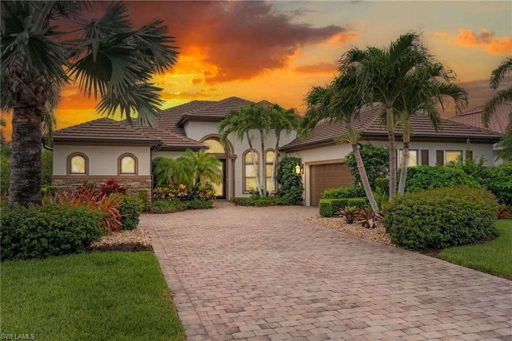 9383 Slate CT NAPLES, FL 34120