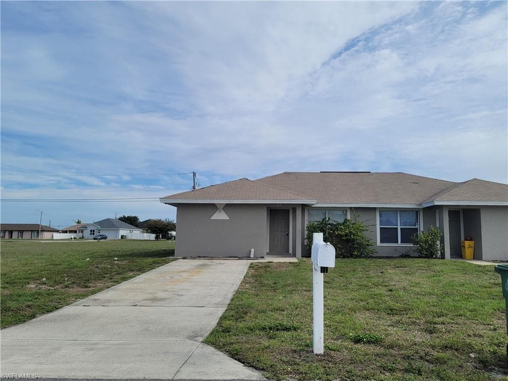 1415 NE 8th TER CAPE CORAL, FL 33909
