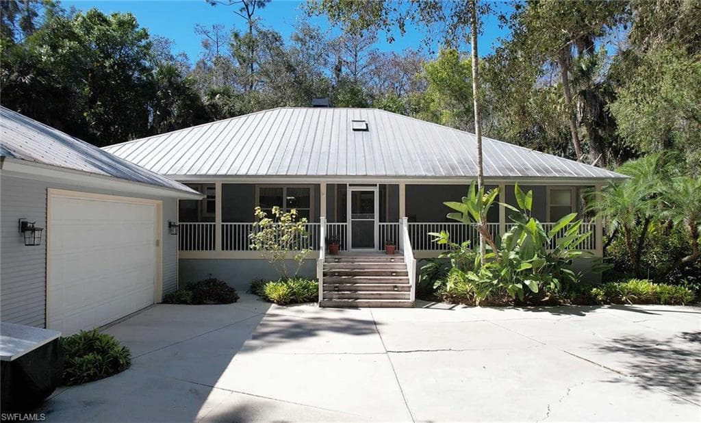 5960 Neal RD FORT MYERS, FL 33905