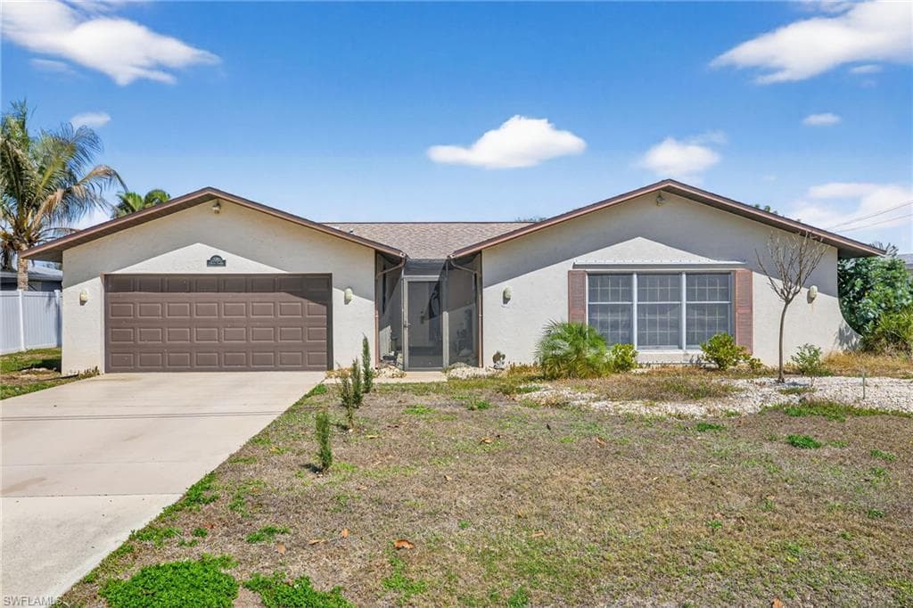2243 Everest PKWY CAPE CORAL, FL 33904