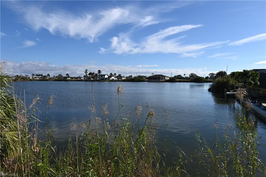 1300 NW 18th ST CAPE CORAL, FL 33993