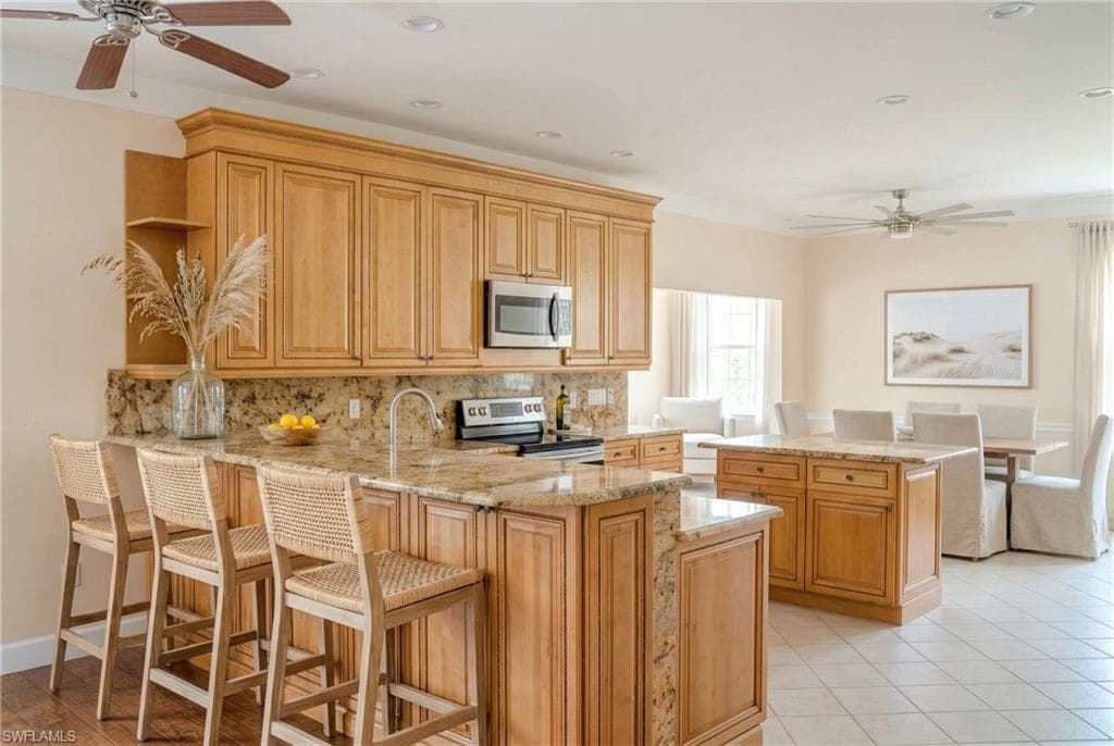 25335 Pinson DR BONITA SPRINGS, FL 34135