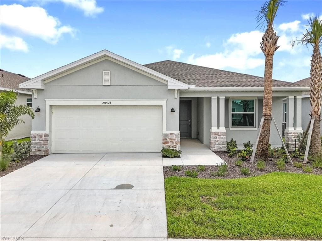20524 Cooperhead LEHIGH ACRES, FL 33936