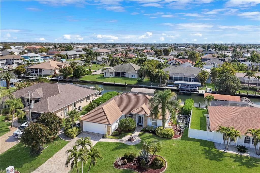 4913 SW 11th AVE CAPE CORAL, FL 33914