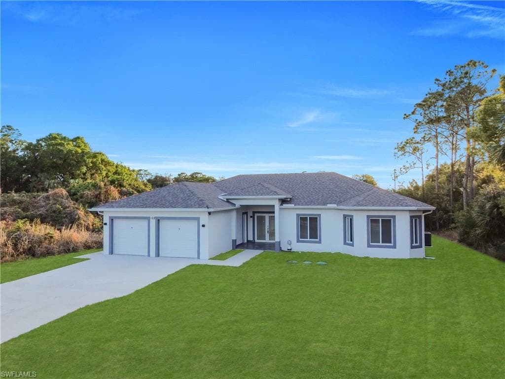 128 Bell BLVD S LEHIGH ACRES, FL 33974