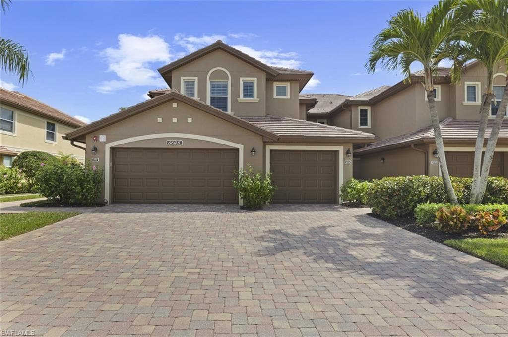 6645 Alden Woods CIR 201 NAPLES, FL 34113
