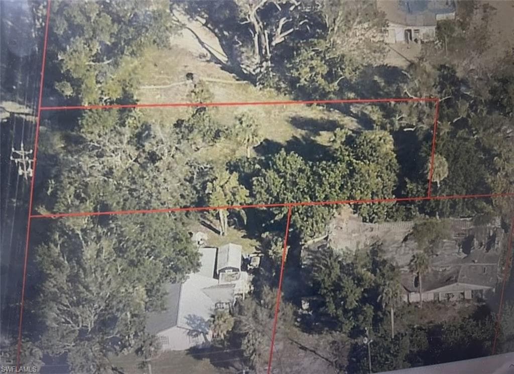 1412 Piney RD NORTH FORT MYERS, FL 33903