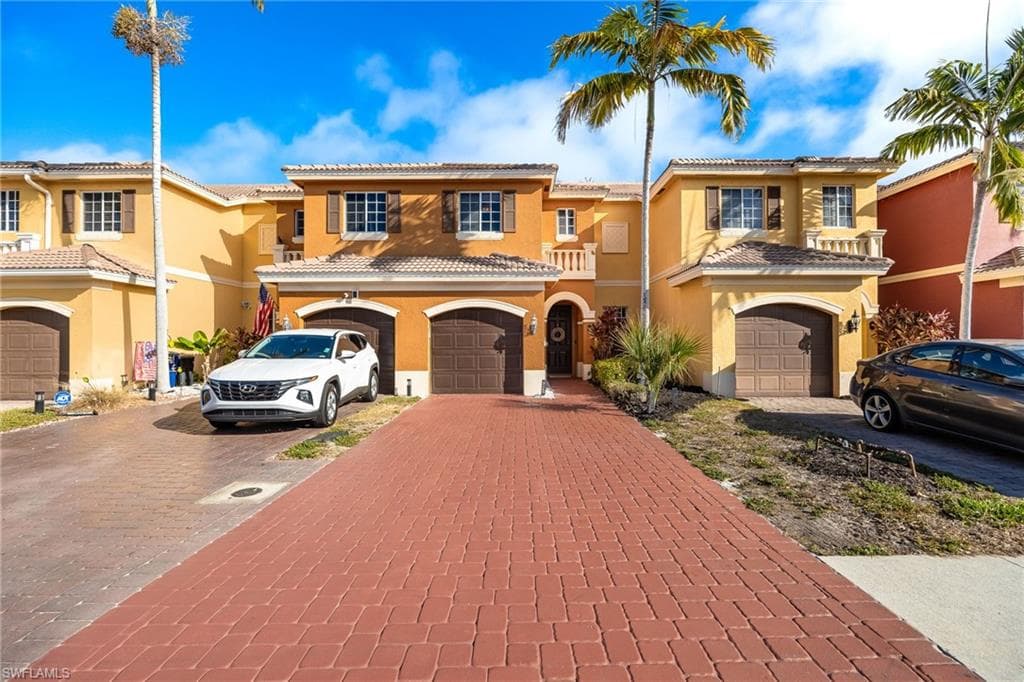 10190 Tin Maple DR 130 ESTERO, FL 33928