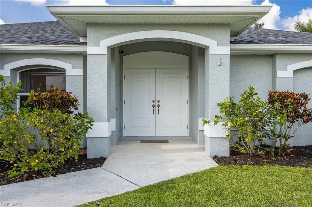 1724 SW 31 LN CAPE CORAL, FL 33914