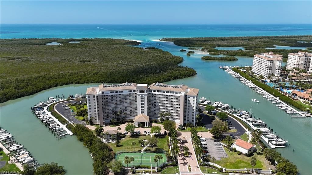 13105 Vanderbilt DR 607 NAPLES, FL 34110