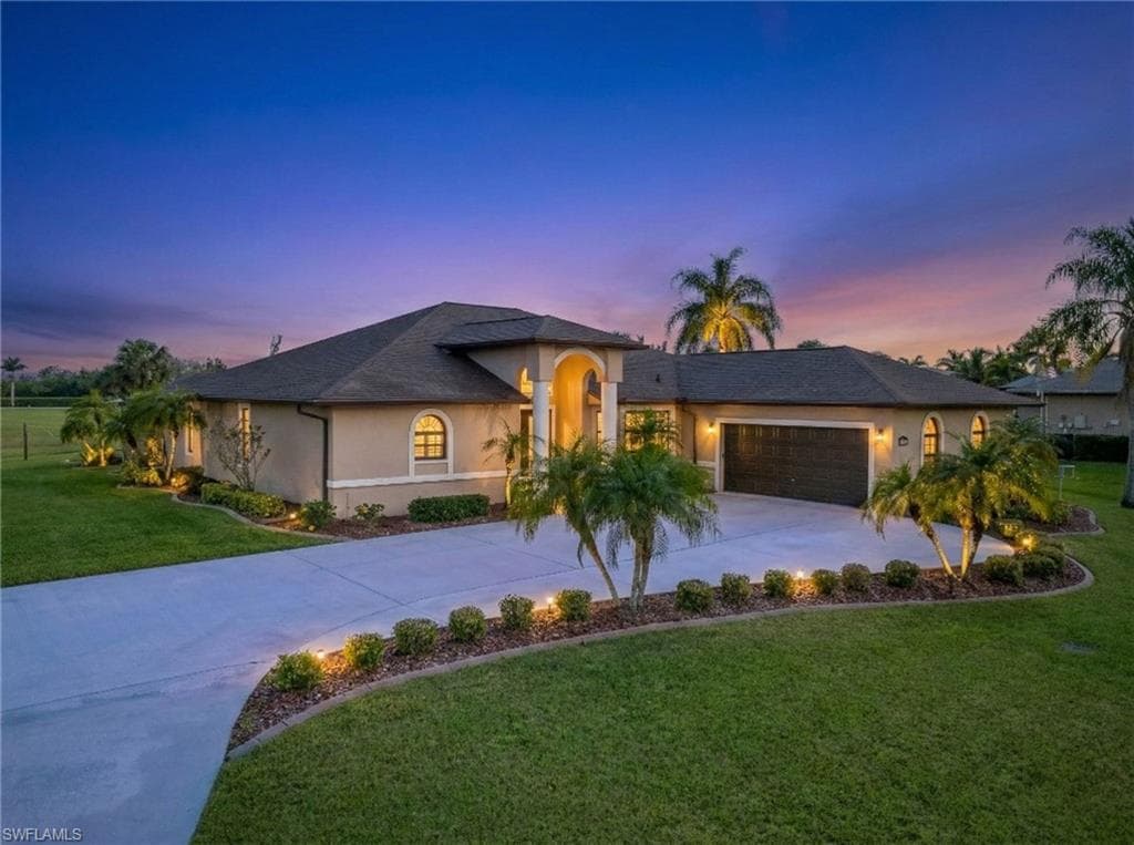 11845 Lady Anne CIR CAPE CORAL, FL 33991
