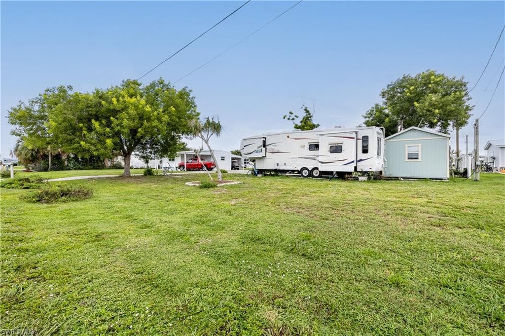 5008 Sandpiper DR ST. JAMES CITY, FL 33956