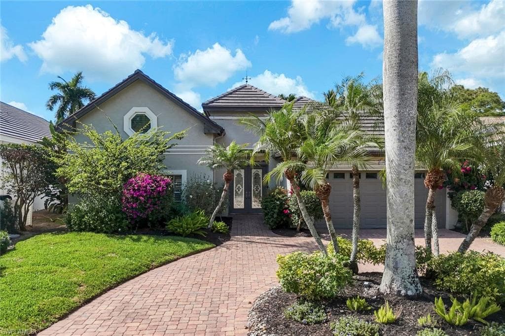 109 Greenfield CT NAPLES, FL 34110
