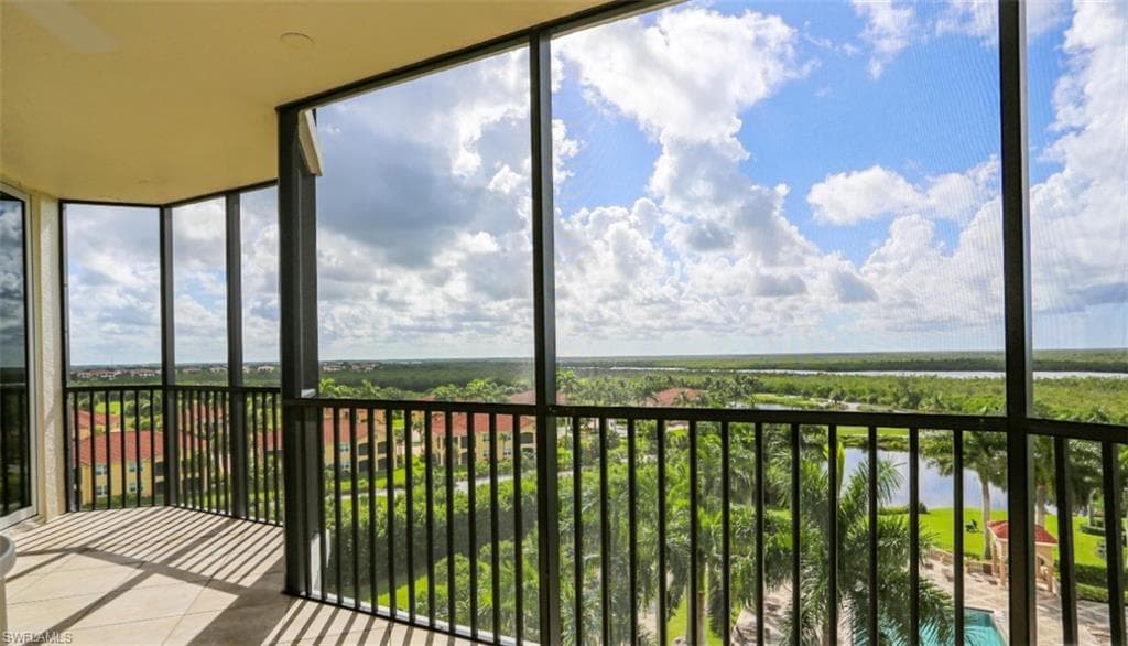 1060 Borghese LN 603 NAPLES, FL 34114