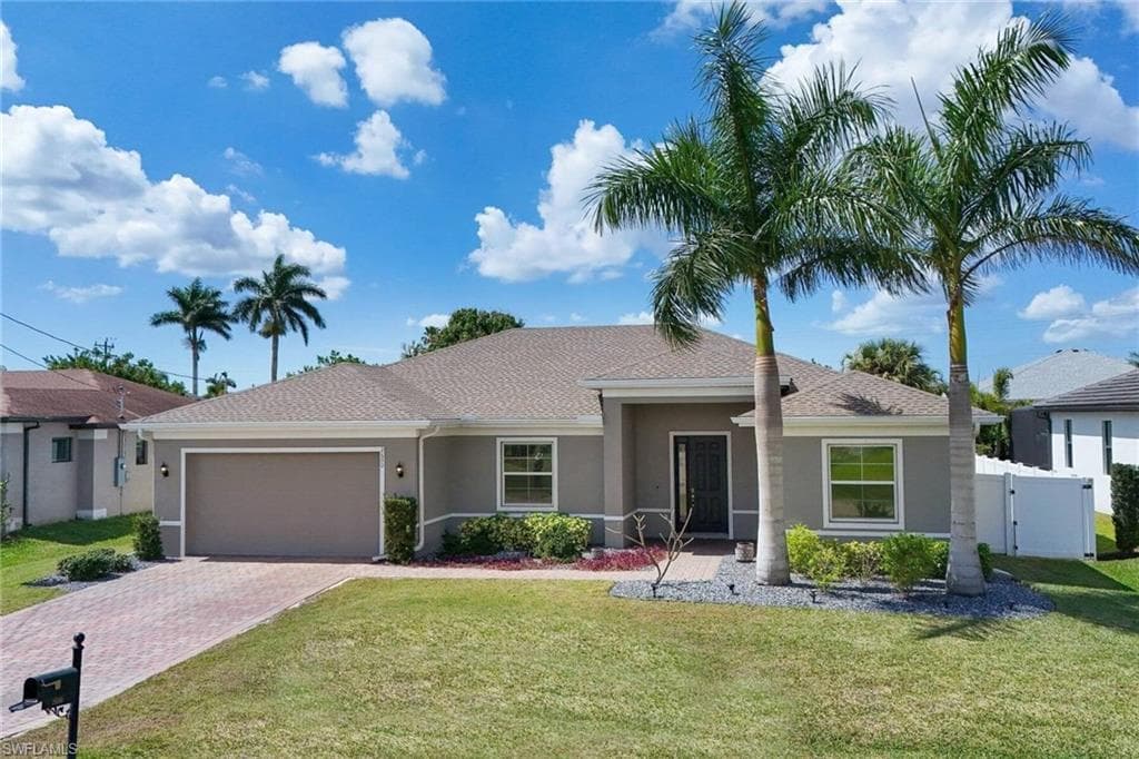 2600 SW 17th PL CAPE CORAL, FL 33914