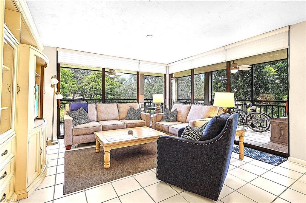 3661 Wild Pines DR 205 BONITA SPRINGS, FL 34134