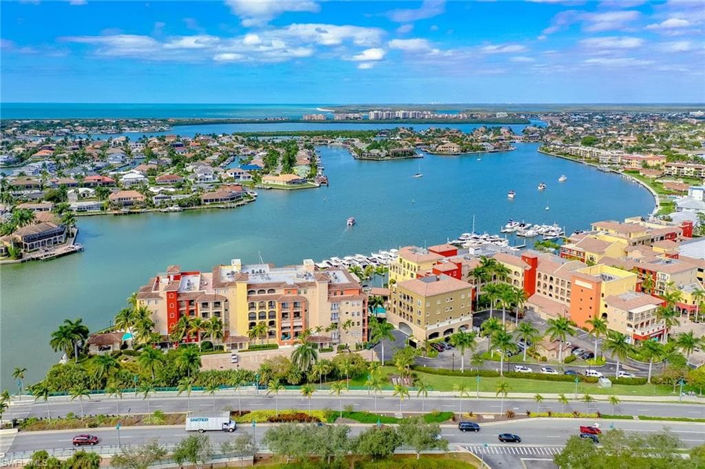 720 Collier BLVD 403 MARCO ISLAND, FL 34145