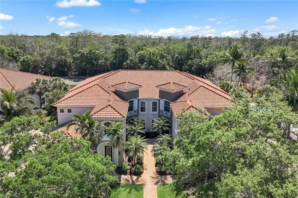 28480 Altessa WAY 201 BONITA SPRINGS, FL 34135