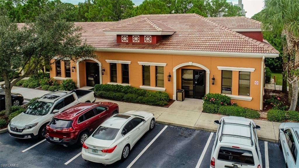 9210 Estero Park Commons BLVD 9 & 10 ESTERO, FL 33928