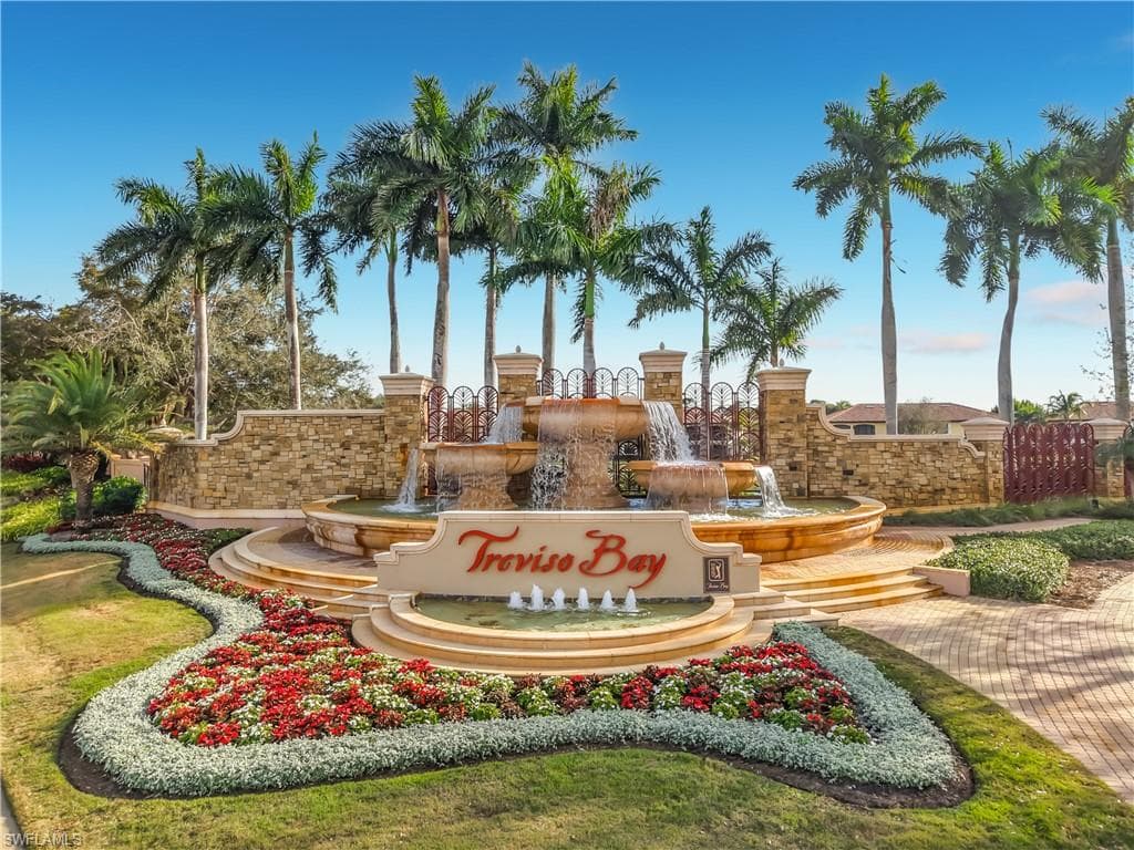 9250 VENETO PL NAPLES, FL 34113