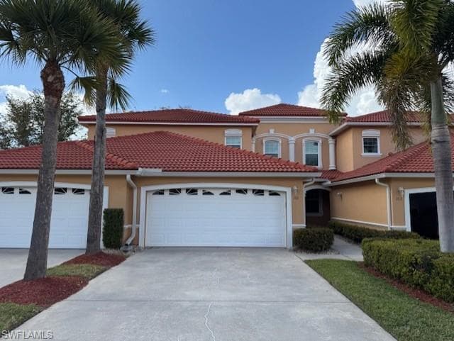 14010 Eagle Ridge Lakes DR 101 FORT MYERS, FL 33912
