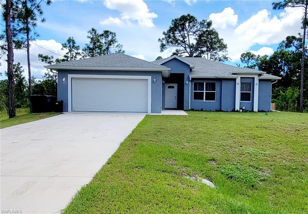 1138 Jaguar BLVD LEHIGH ACRES, FL 33974