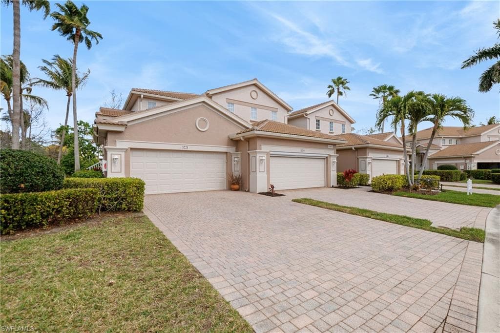 13881 Lake Mahogany BLVD 3221 FORT MYERS, FL 33907