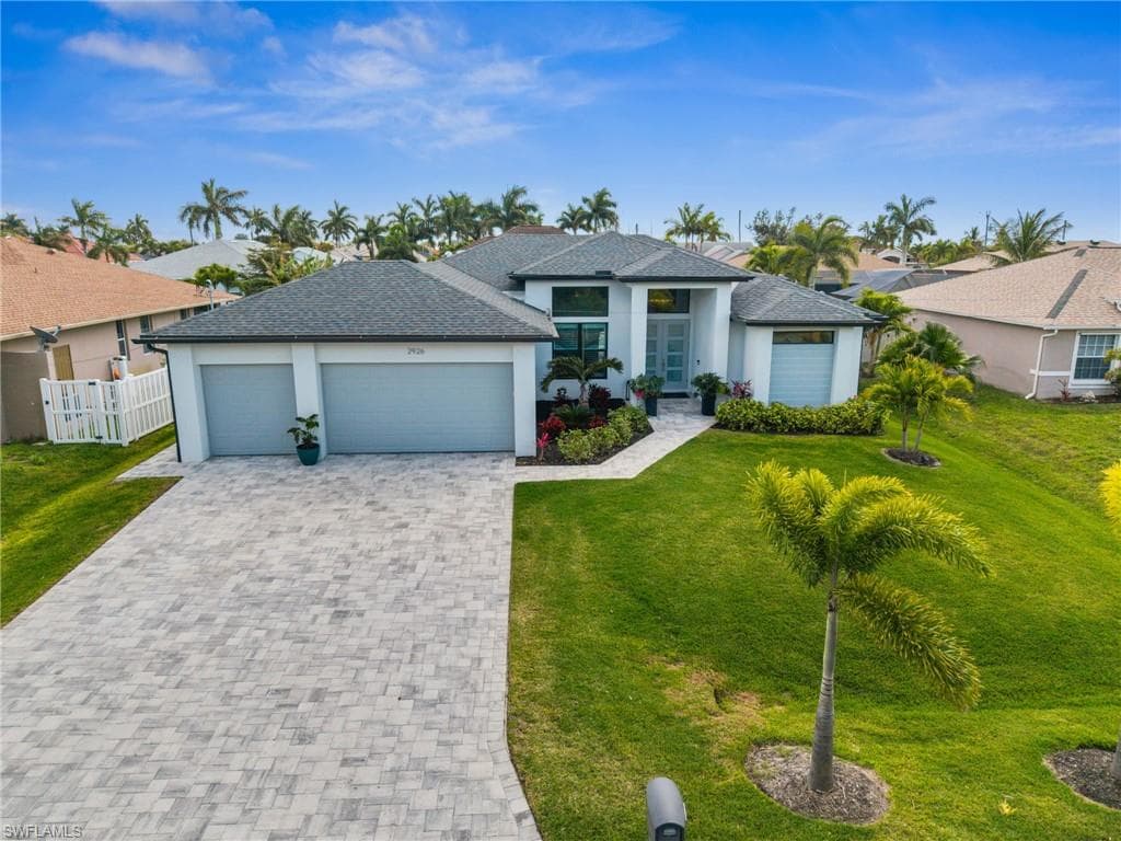 2926 Miracle PKWY CAPE CORAL, FL 33914