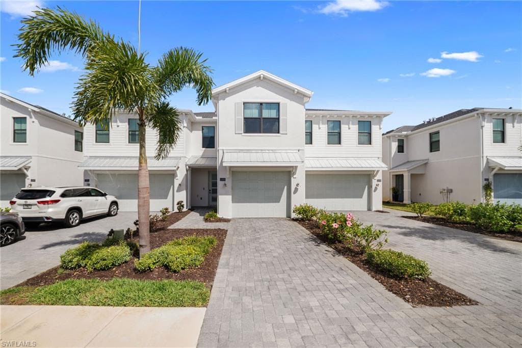 13005 Pembroke DR NAPLES, FL 34105
