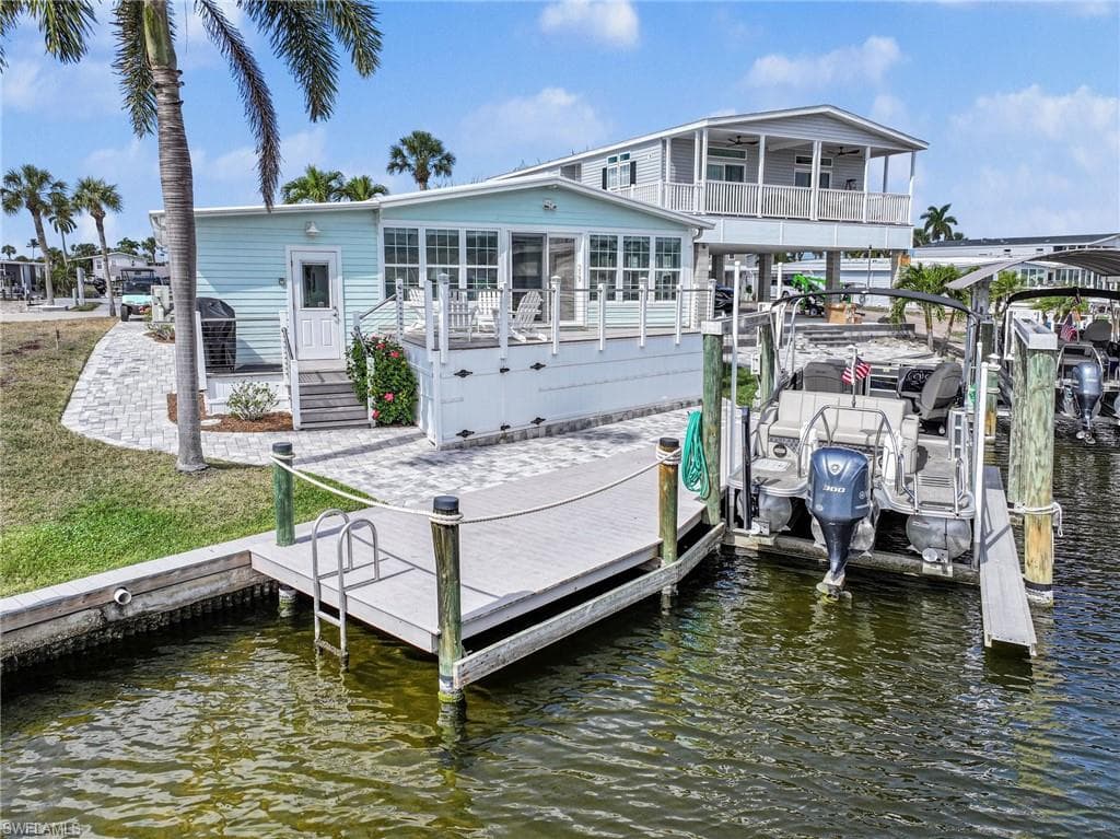 17791 Stevens BLVD FORT MYERS BEACH, FL 33931