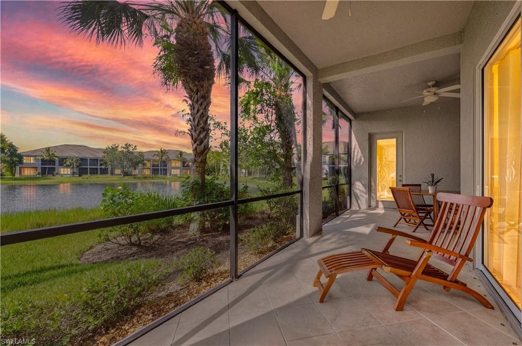 9242 Tesoro LN 101 NAPLES, FL 34114