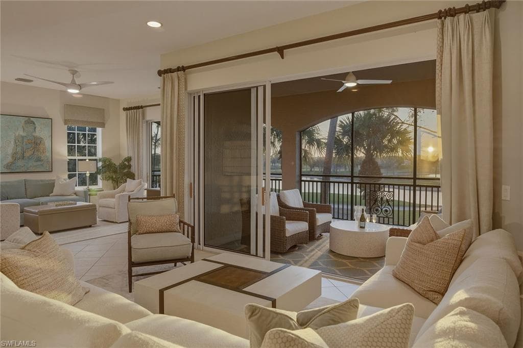 9031 Cherry Oaks TRL 201 NAPLES, FL 34114
