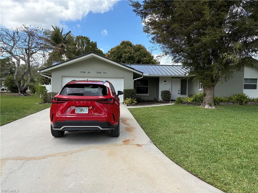 5652 Eichen CIR E FORT MYERS, FL 33919