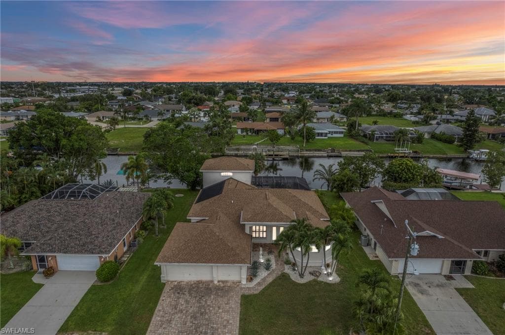 1426 SE 32nd ST CAPE CORAL, FL 33904