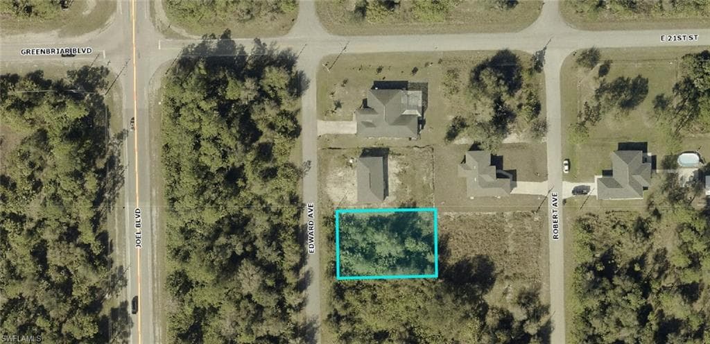 2020 Edward AVE ALVA, FL 33920