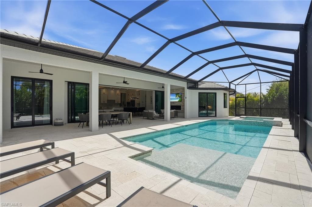 5216 SW 27th PL CAPE CORAL, FL 33914