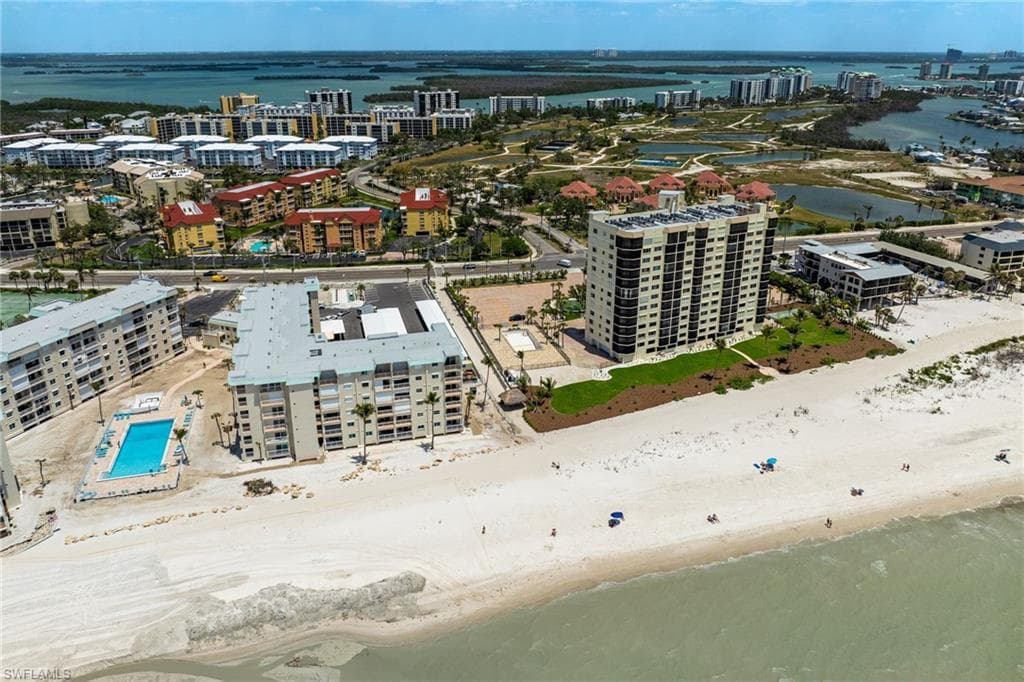 4481 Bay Beach LN 224 FORT MYERS BEACH, FL 33931