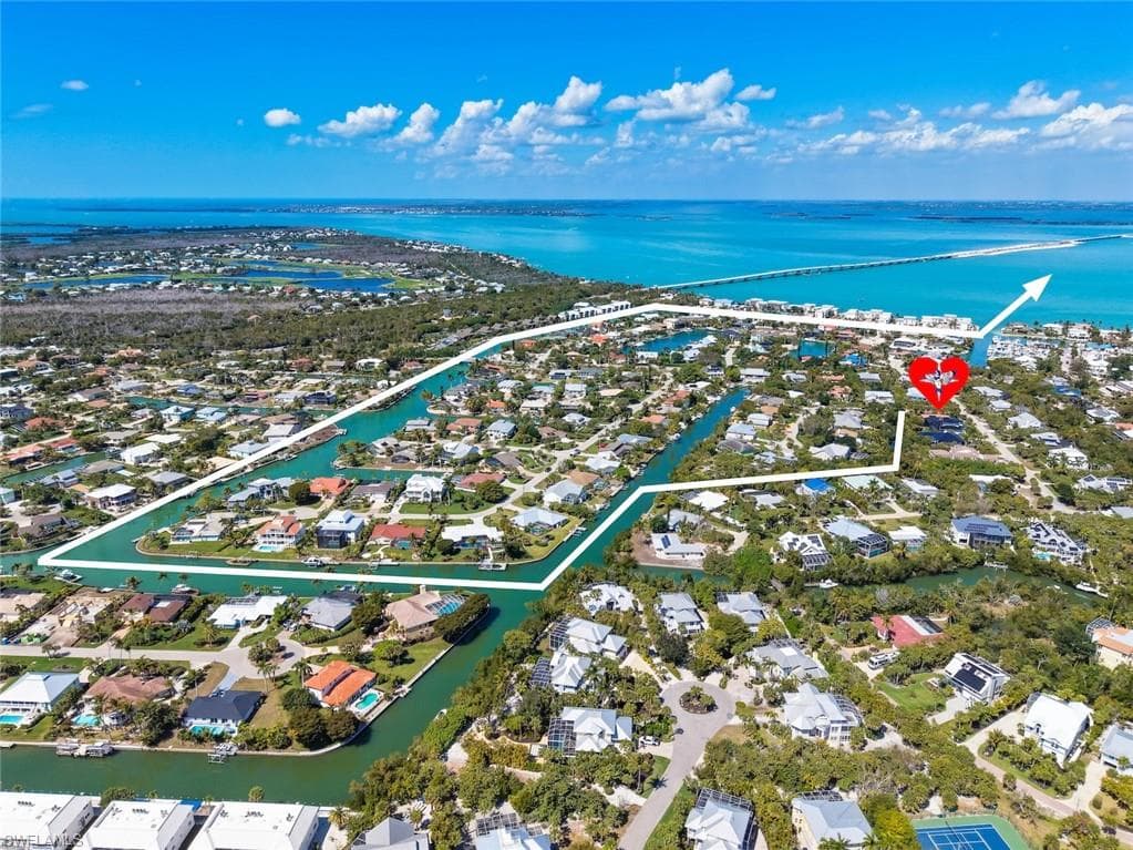 668 Anchor DR SANIBEL, FL 33957